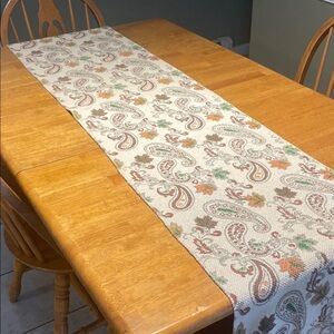 Haymarket Square Paisley Floral Runner